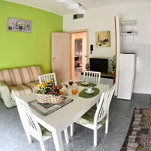Casa vacanze Affitti Turistici: Oasi Felice, Torrile